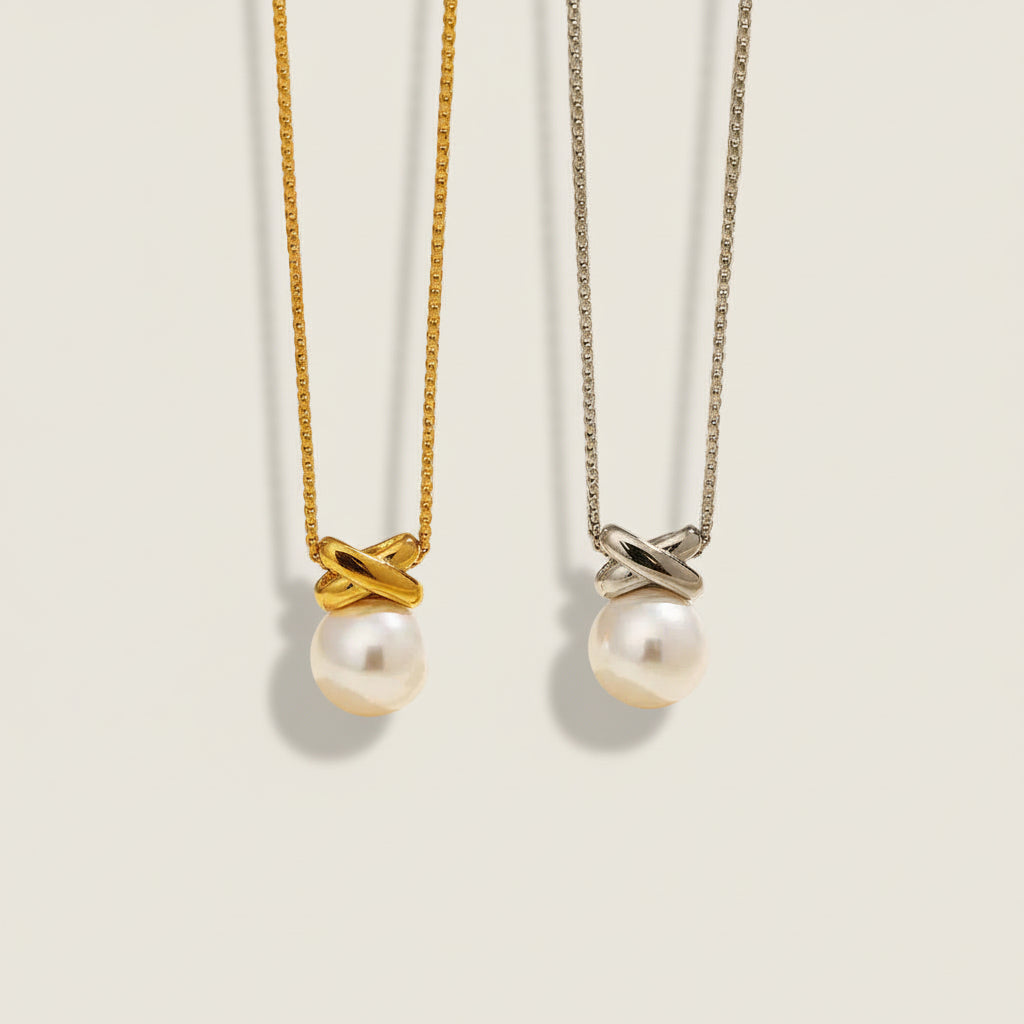 Pearl Pendant Necklace