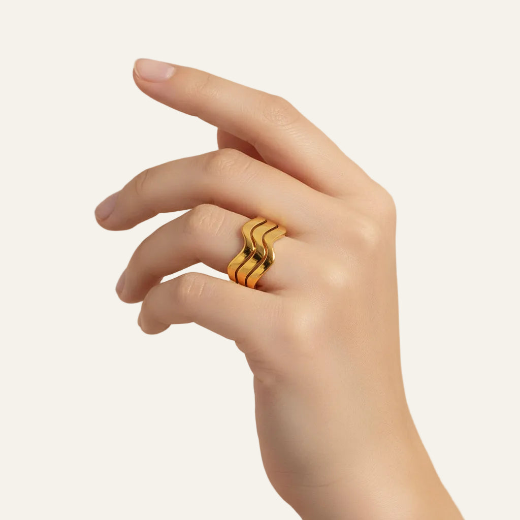 Wave Adjustable Ring