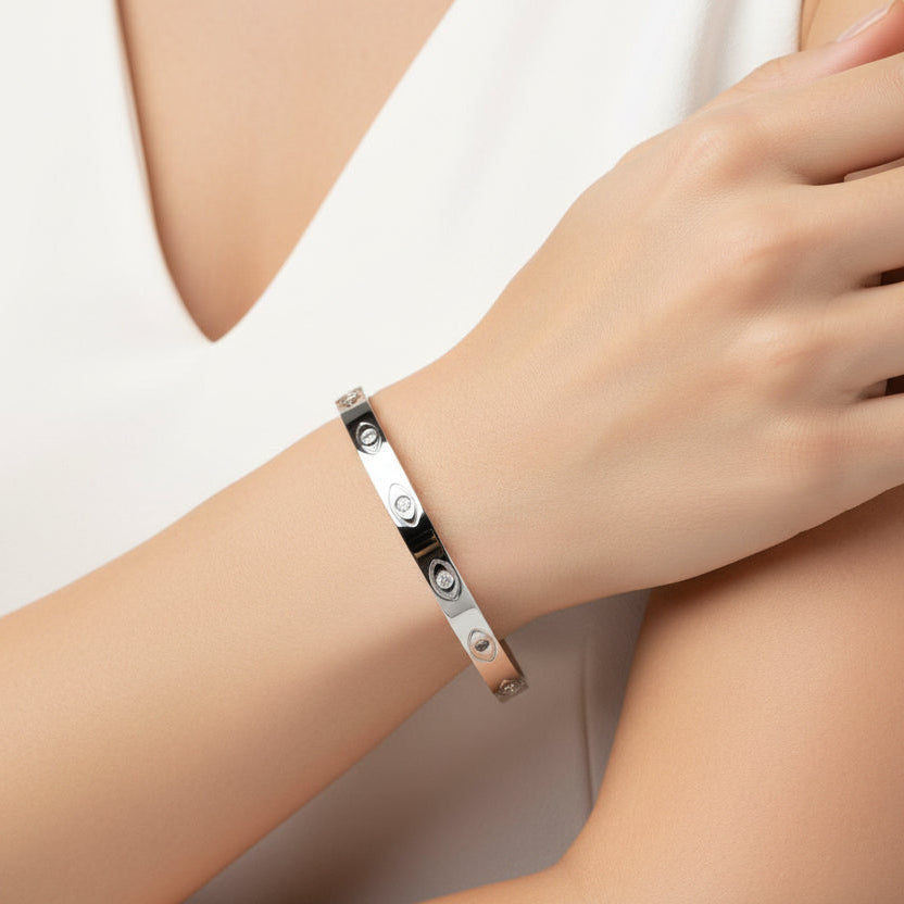 lutche-minimalist-bangle-crystal-6