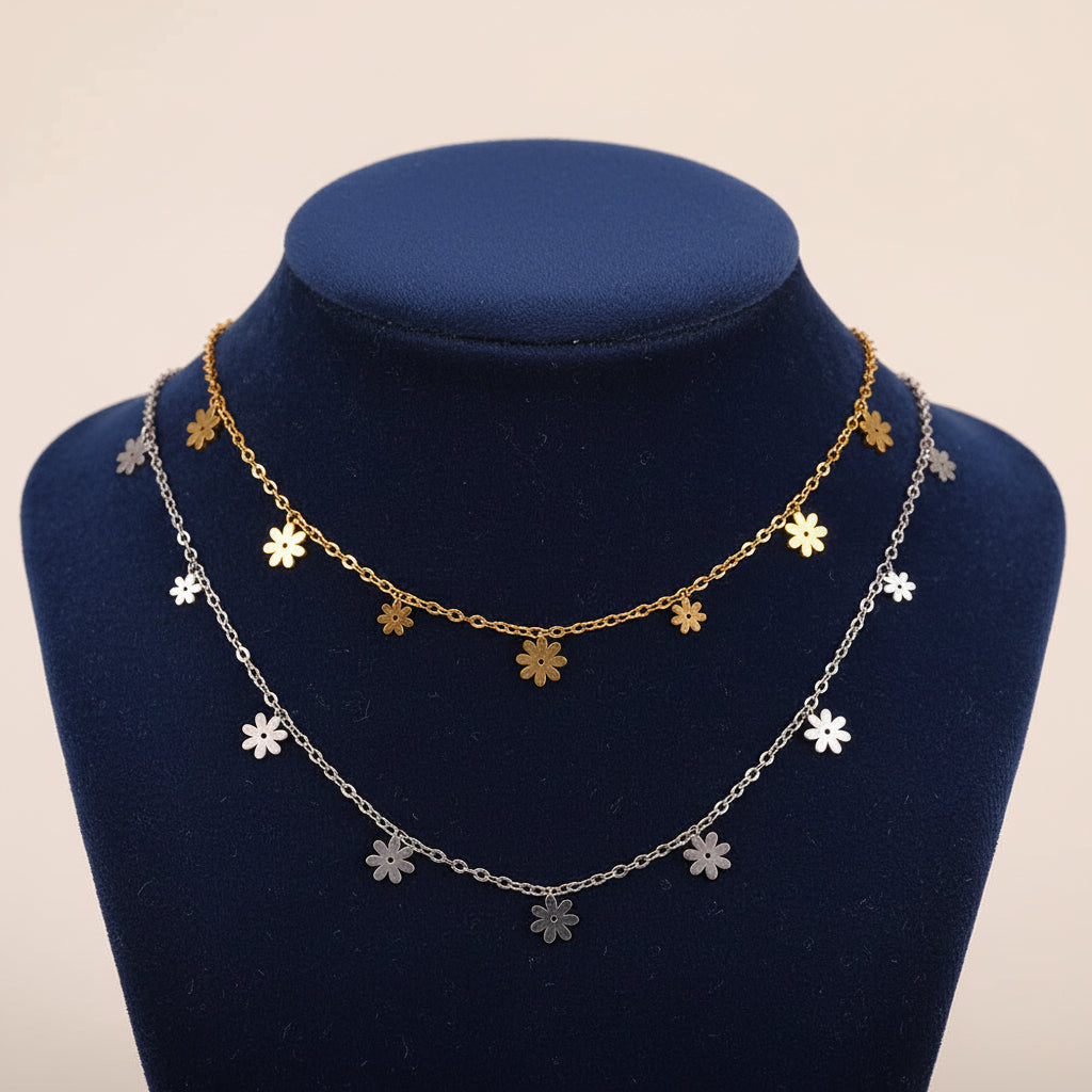 Daisy Charm Gold Necklace