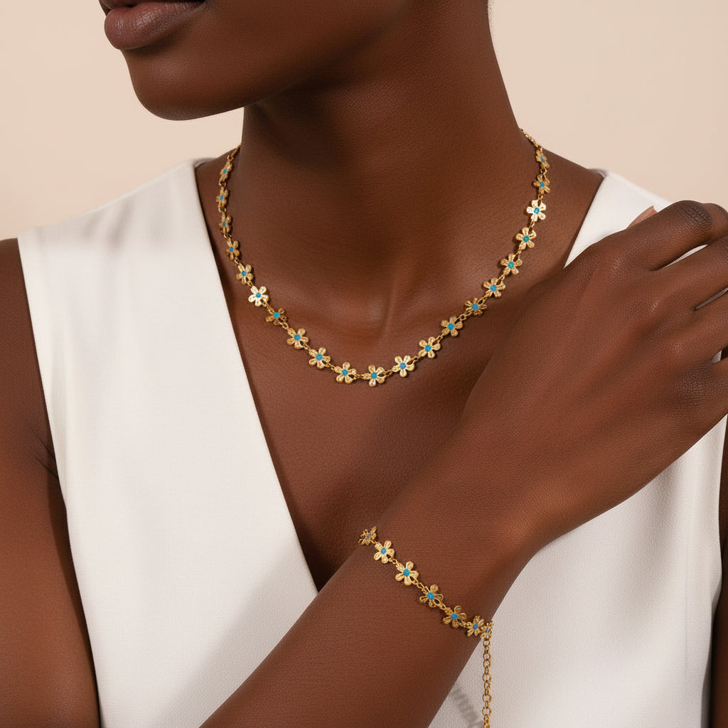 Floral Necklace Blue Accentes