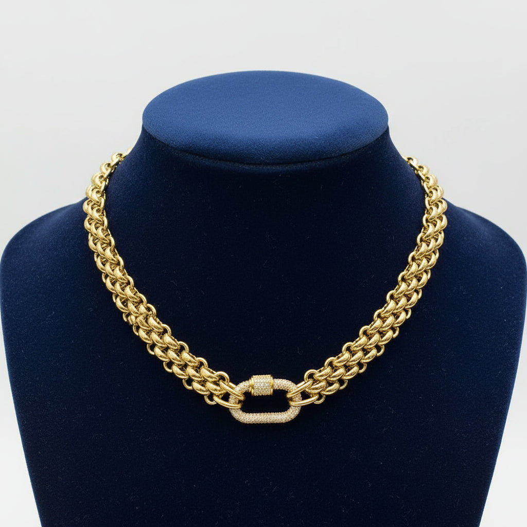 Gold Chain Necklace with Pavé Clasp – Waterproof