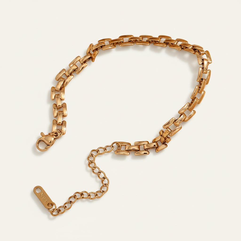 Lutche Signature Gold Chain Set – Necklace & Bracelet