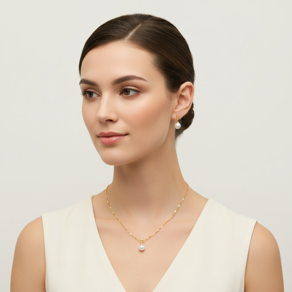 Pearl Pendant Necklace