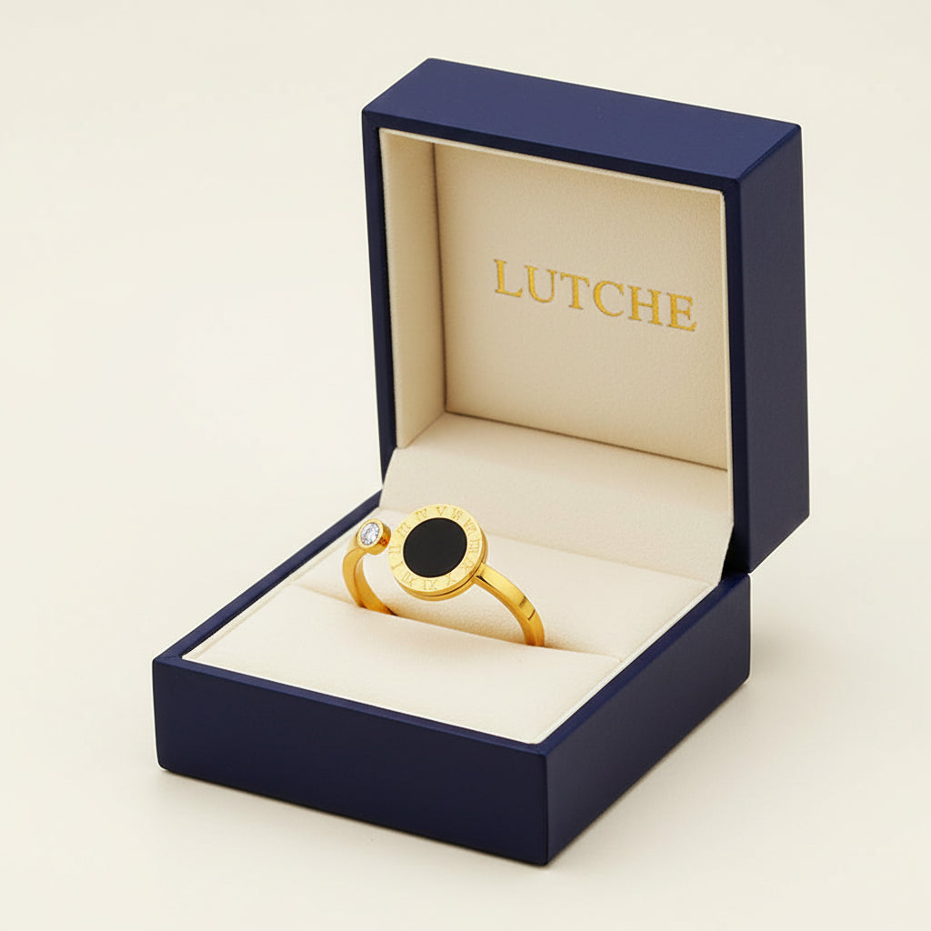 Roman Circle Onyx Ring