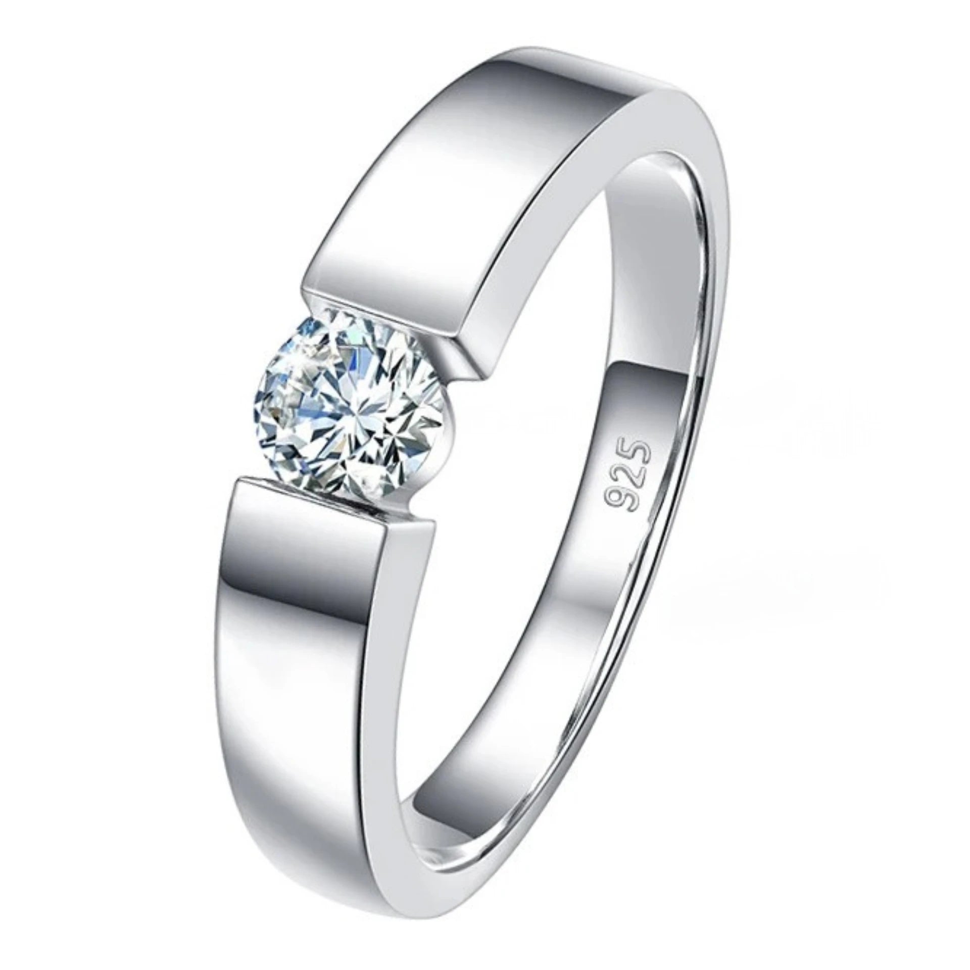 925 Sterling Silver Round Cut Moissanite Ring