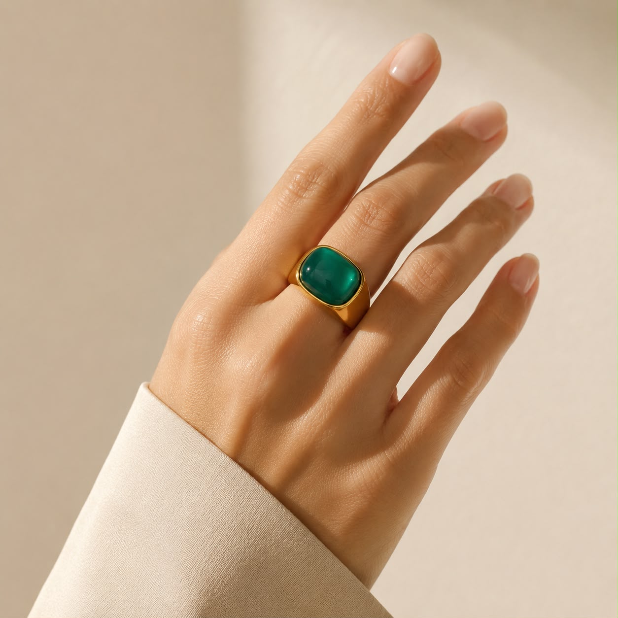 Green Natural Stone Ring _ Lutche