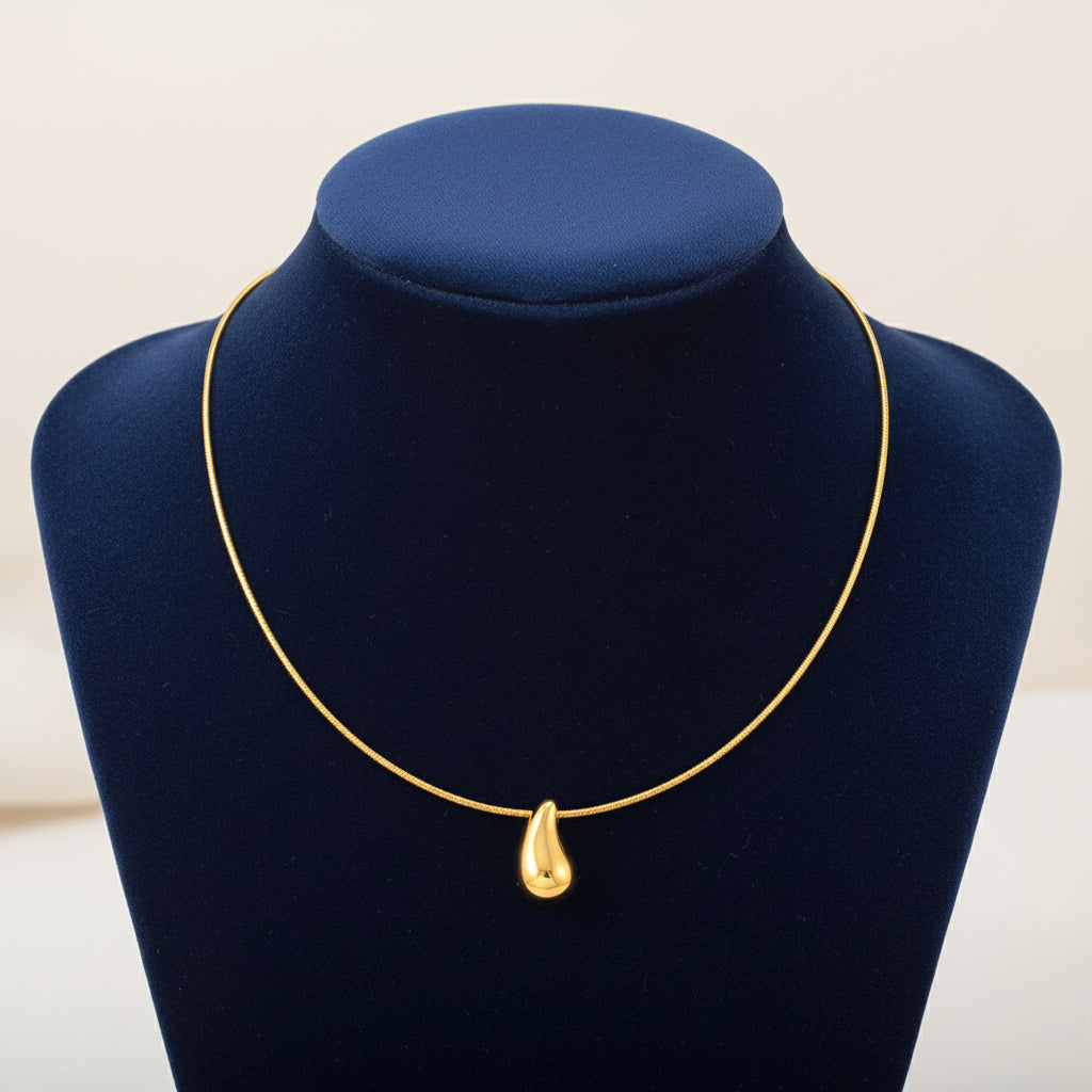 Minimalist Gold Drop Pendant Necklace