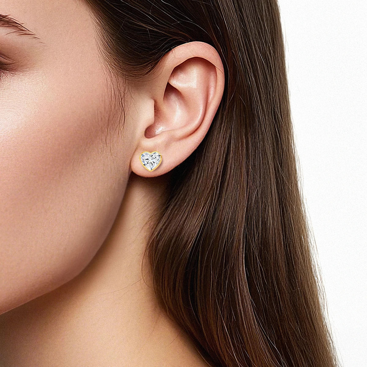 14k Gold Moissanite Diamond Heart Earrings