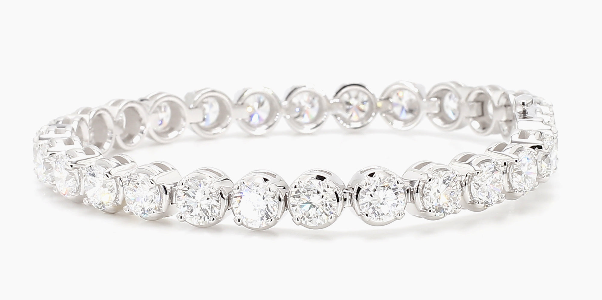 14.98 cttw 14k White Gold Round Luxe Tennis Bracelet