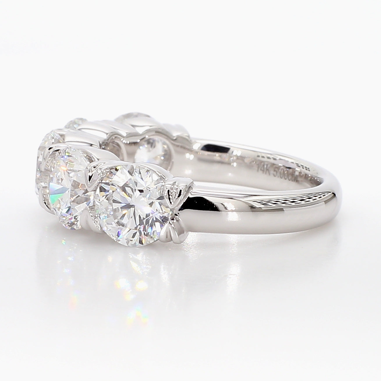 5.00 cttw 14k White Gold Round 5 Stone Wedding Band, Shared Prong