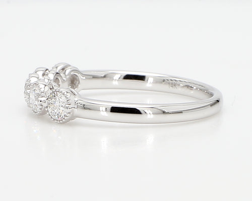 0.50 cttw 14k White Gold Round 5 Stone Wedding Band, Halo Setting