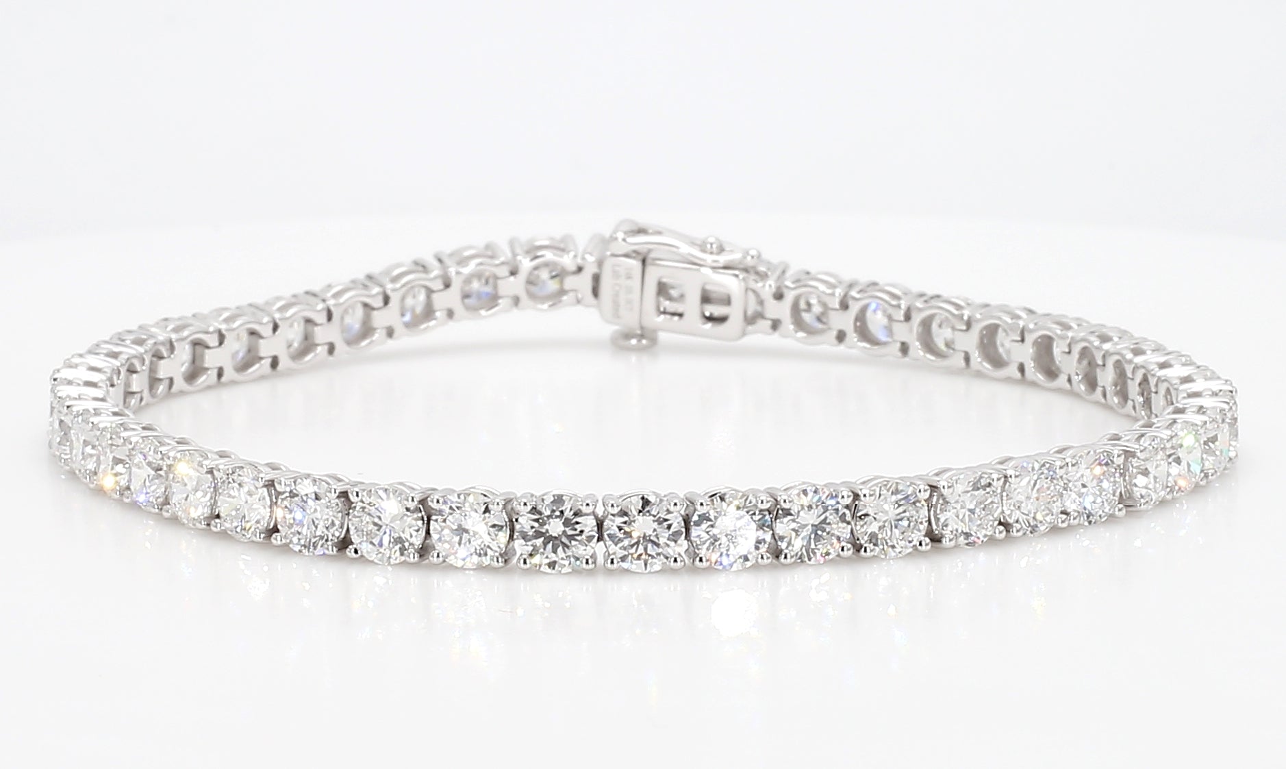 10.12 cttw 14k White Gold Round Classic Tennis Bracelet