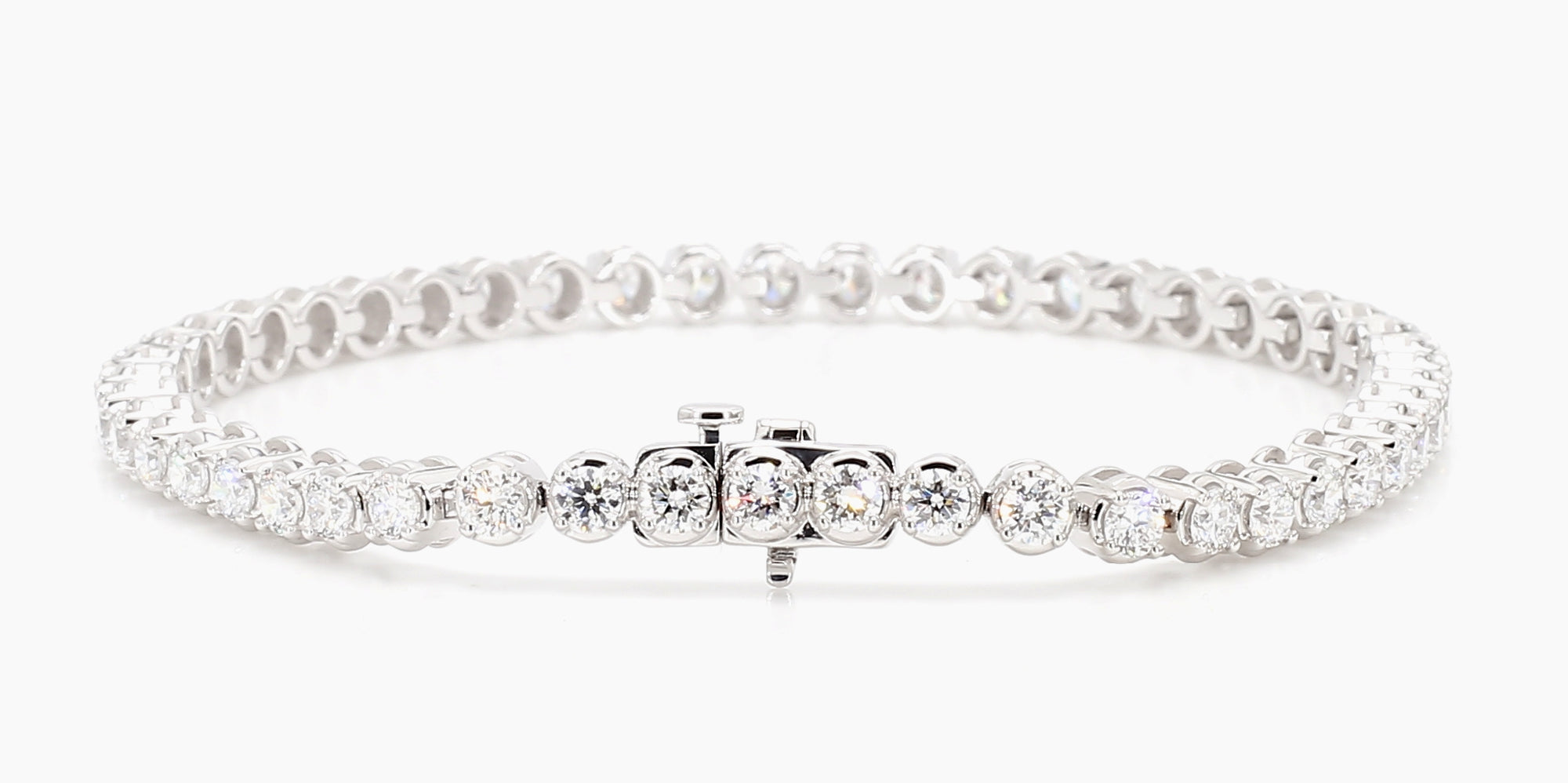 5.05 cttw 14k White Gold Round Luxe Tennis Bracelet