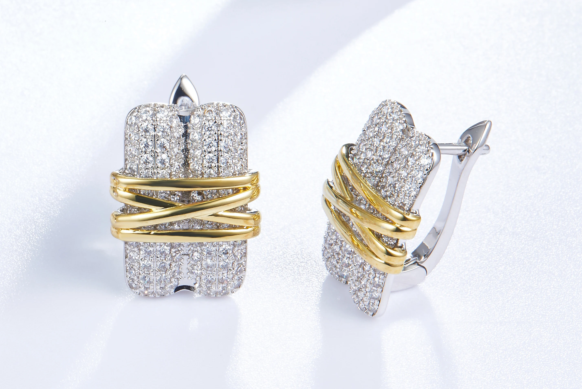 925 Sterling Silver Fashion Retro Zirconia Earrings