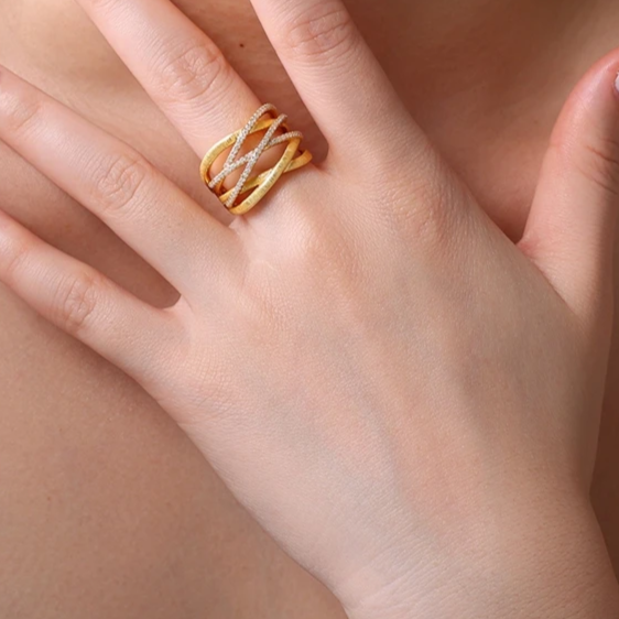 925 Sterling Silver Geometric Moissanite Ring