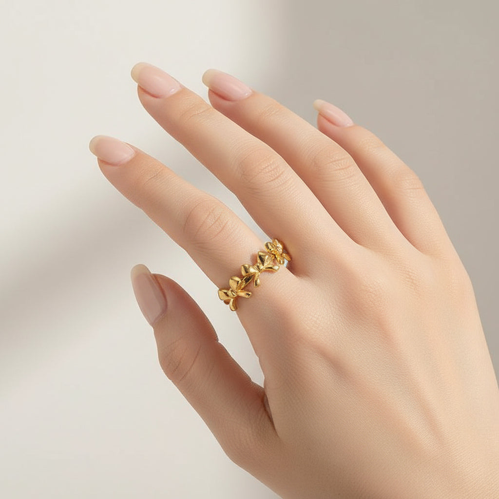 lutche-minimal-ring-triple-bow-1