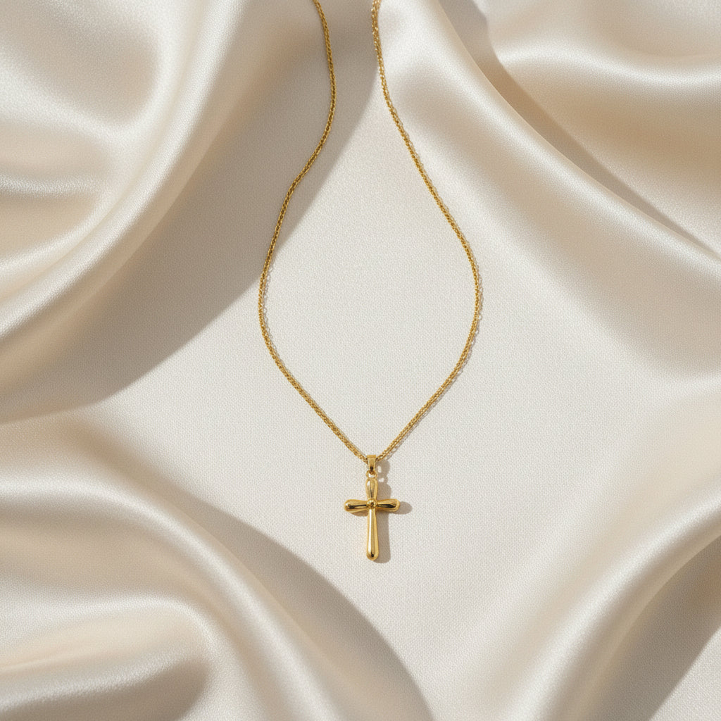 lutche-minimalist-necklace-cross-pendant-2