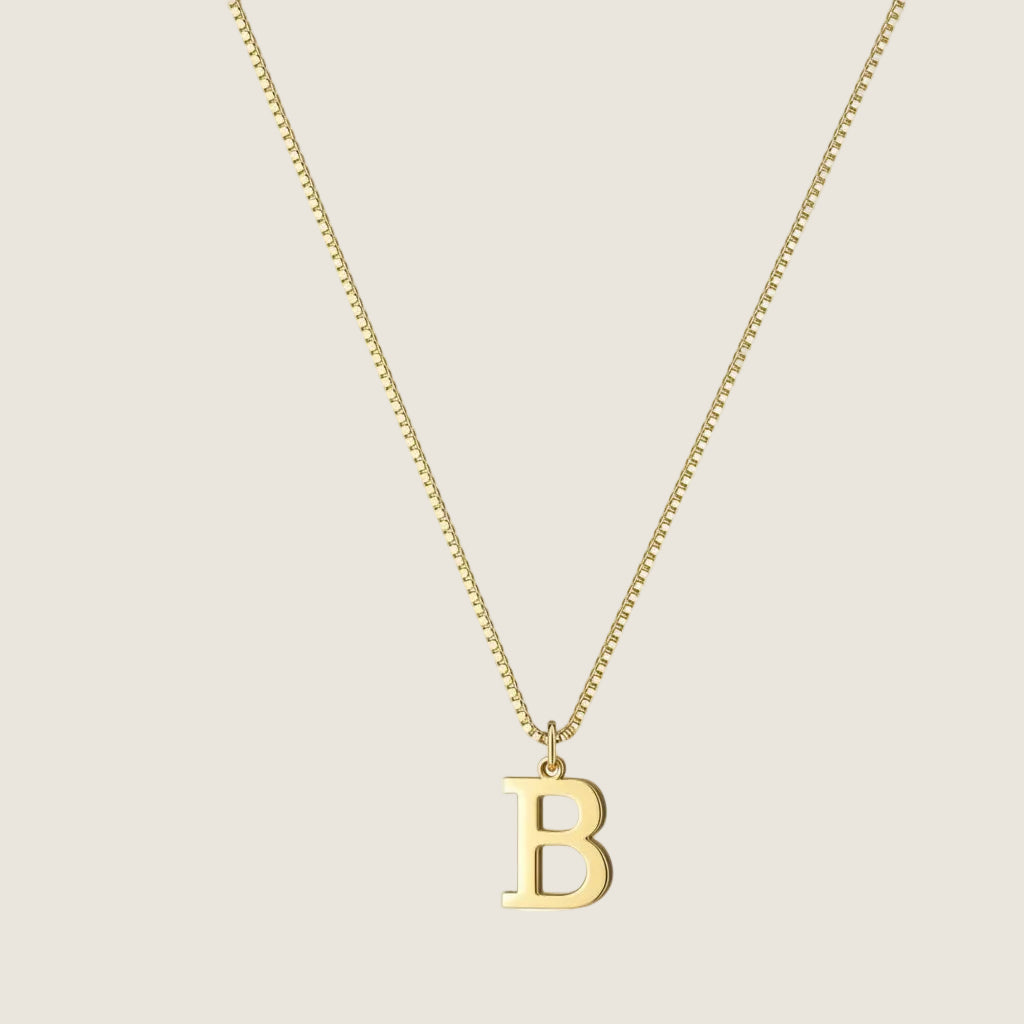 lutche-minimalist-necklace-letters