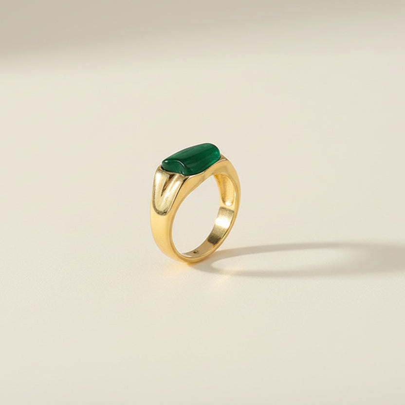 lutche-minimalist-ring-green-solid-1