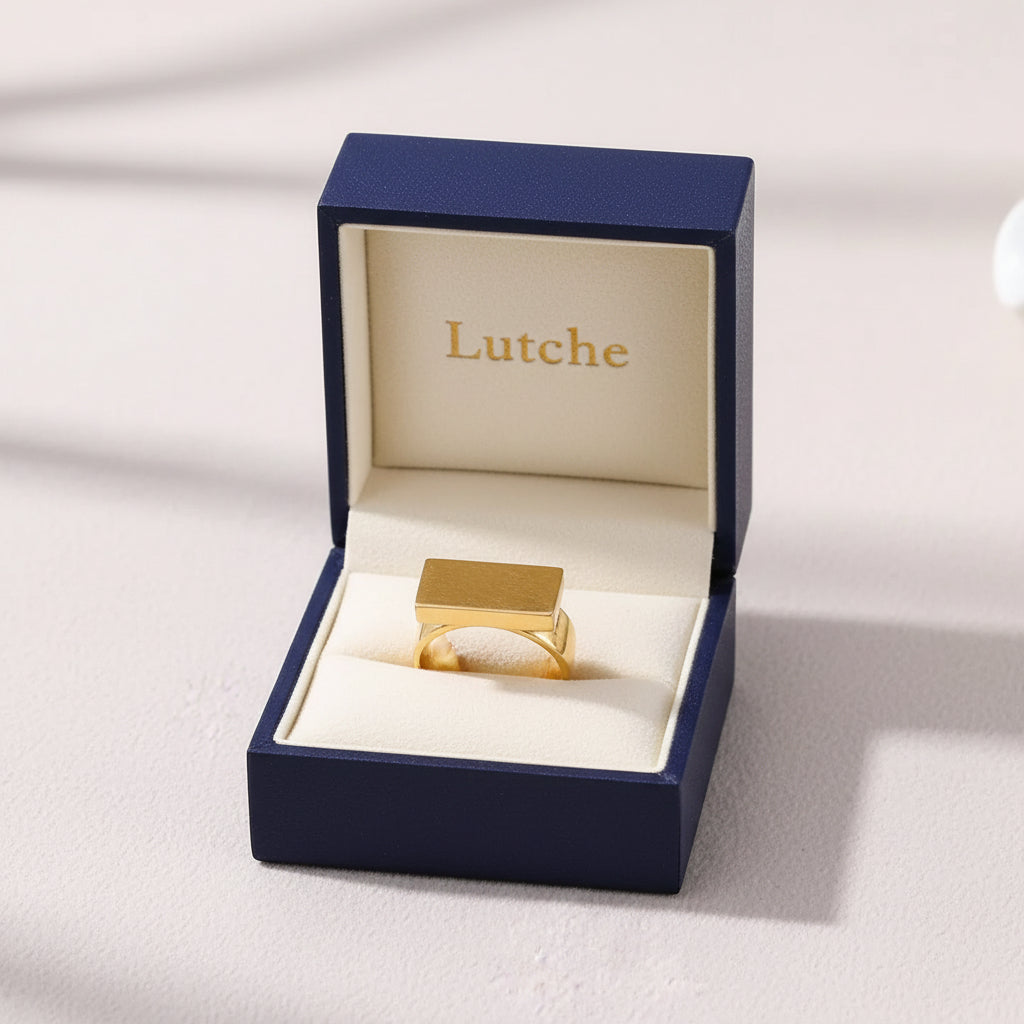 lutche-minimalist-ring-signet-1