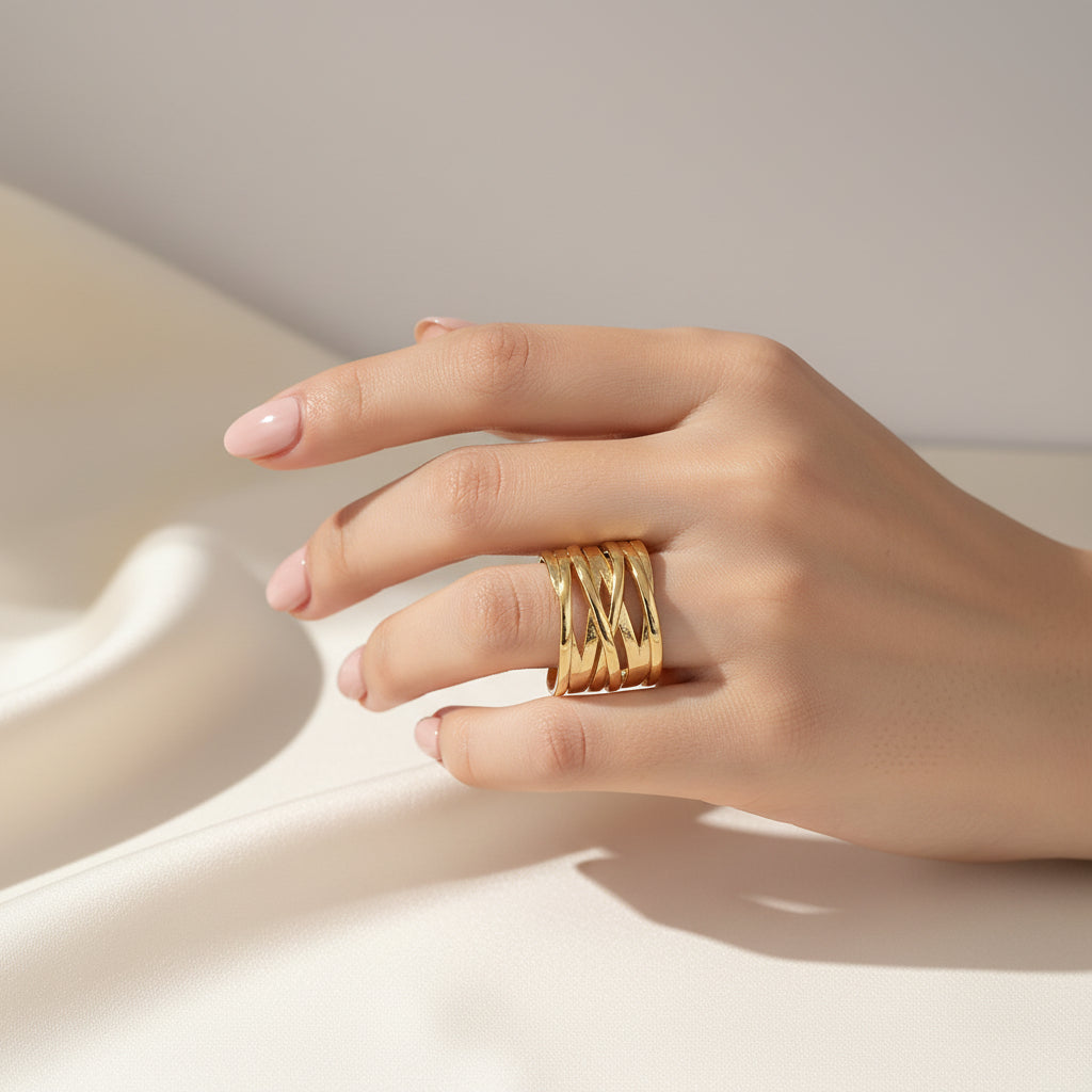lutche_minimalist_ring_valenza_wave_gd-1
