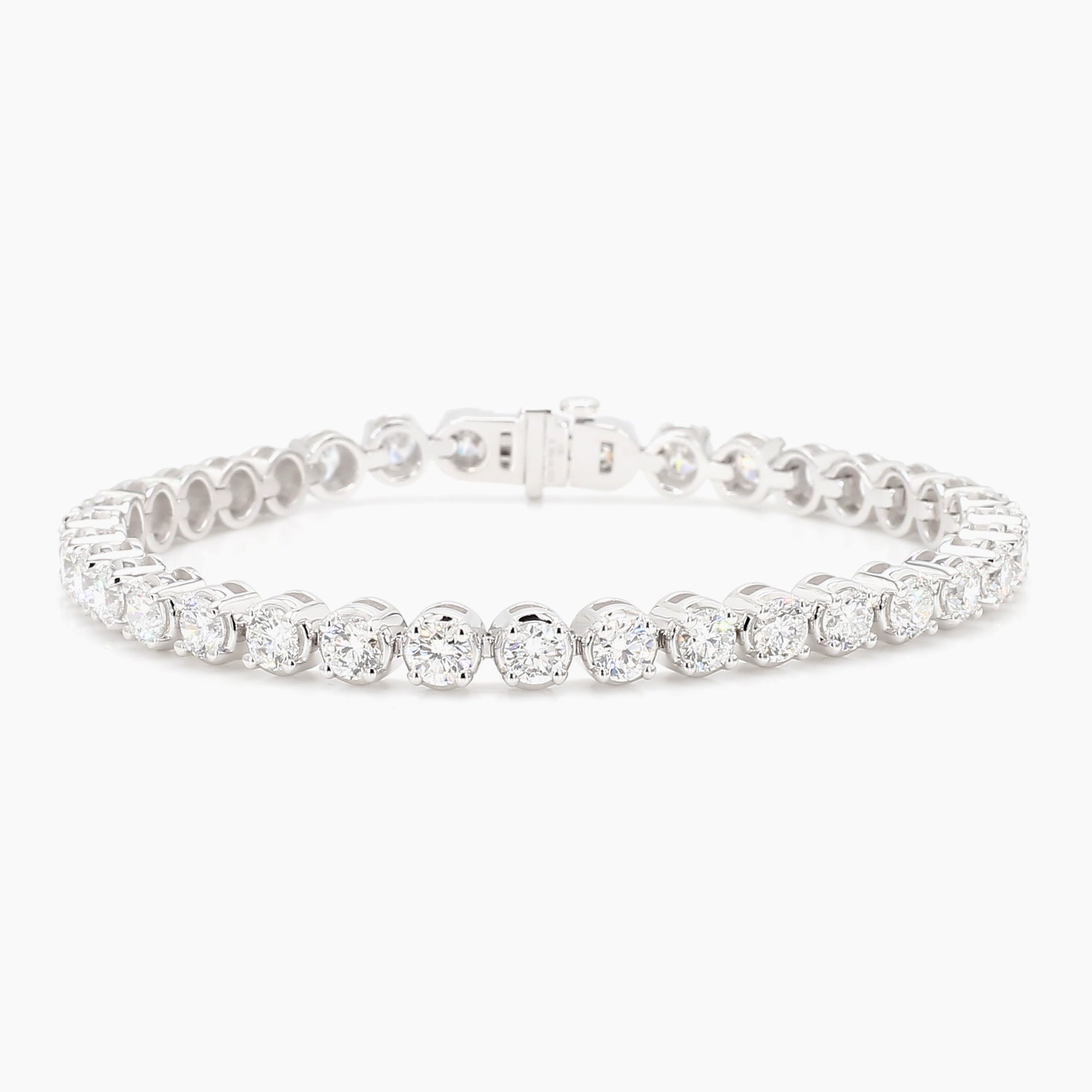 8.05 cttw 14k White Gold Round Luxe Tennis Bracelet